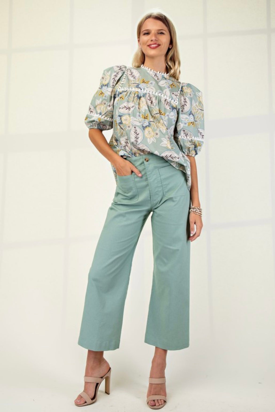 Ankle Cropped Summer Pants